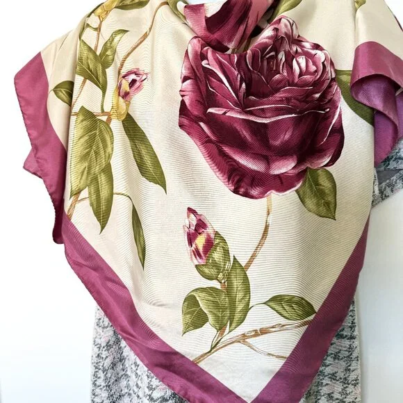 Square Scarf Women's Silk Satin Floral Hand-stitched 33" - Picture 1 of 10